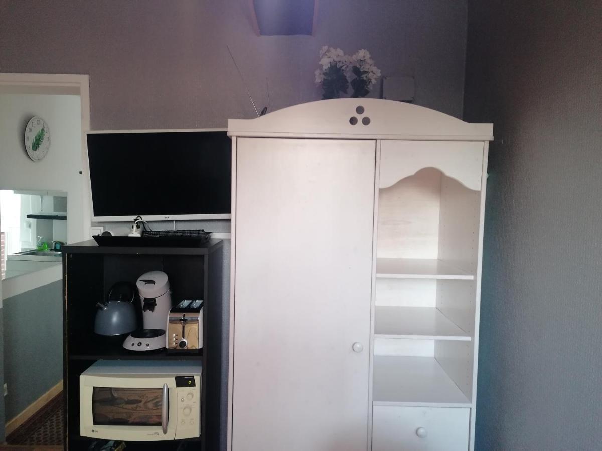 Charmant Appartement 10Mn Rouen Franqueville-Saint-Pierre Kültér fotó
